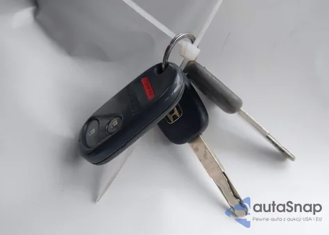 2004 Honda Civic Ex z USA, uszkodzony, nr VIN 2HGES26704H564363